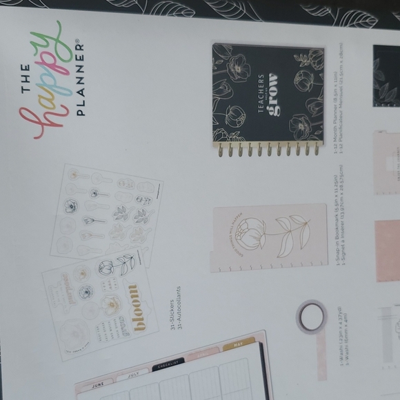 TEACHER'S ACCESSORIES - Picture 4 of 4